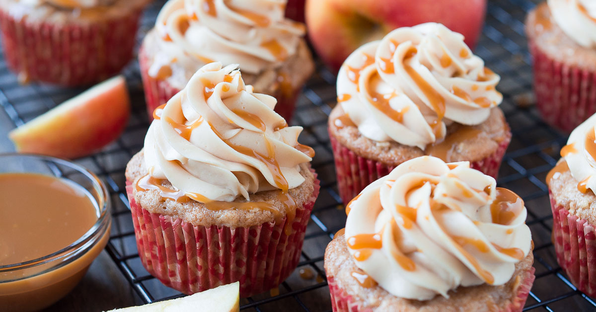 apple-cupcakes-with-caramel-frosting-recipe