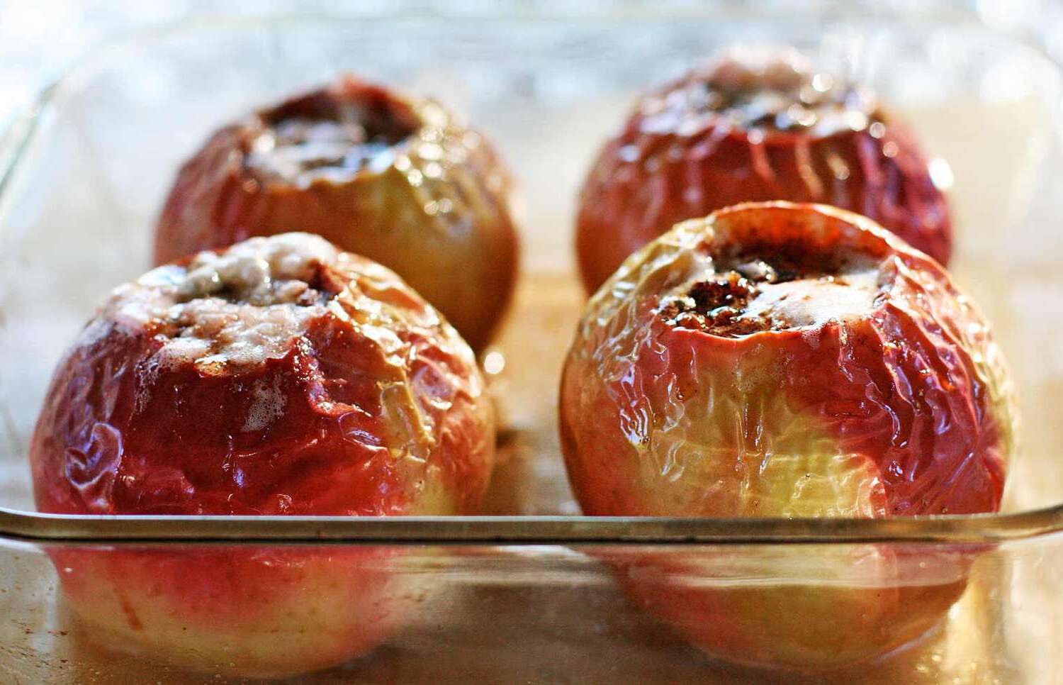 baked-apples-recipe-simple-steps