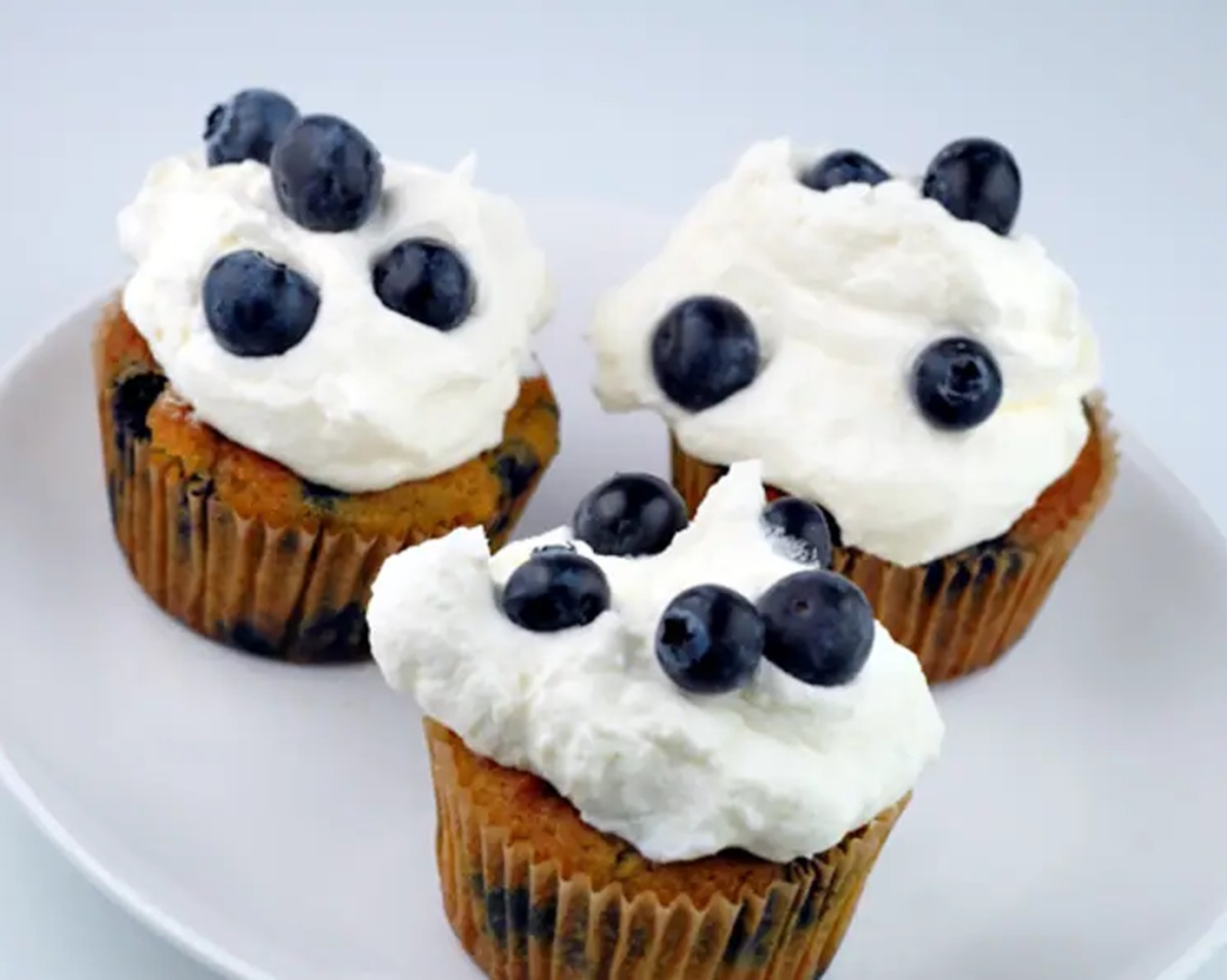 blueberries-n-cream-cupcakes-recipe