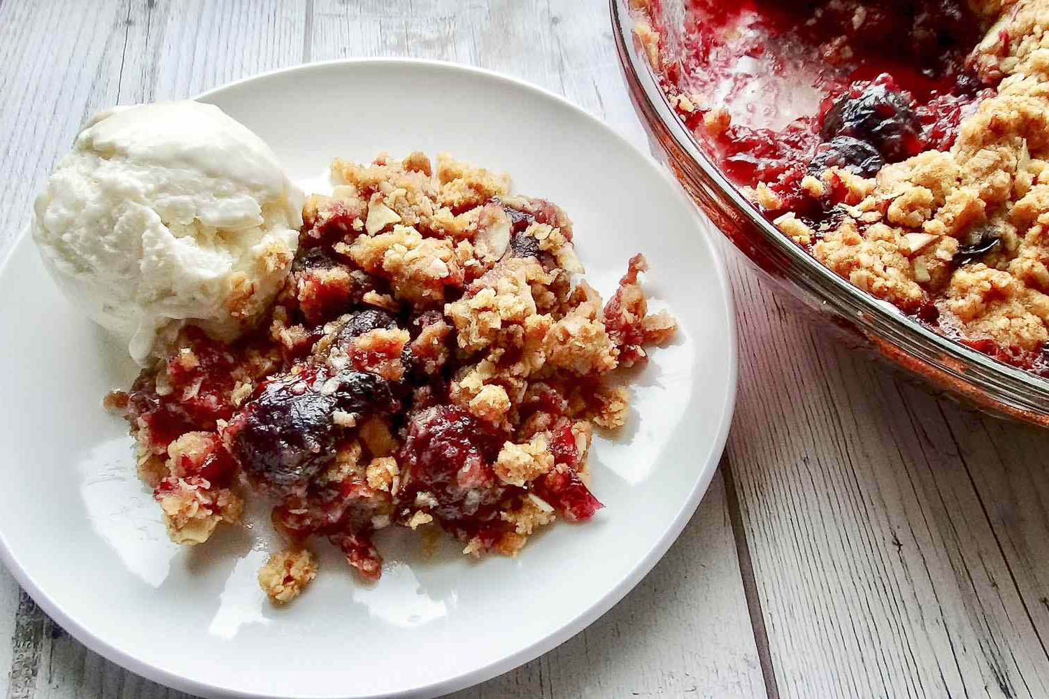 bourbon-cherry-crisp-recipe