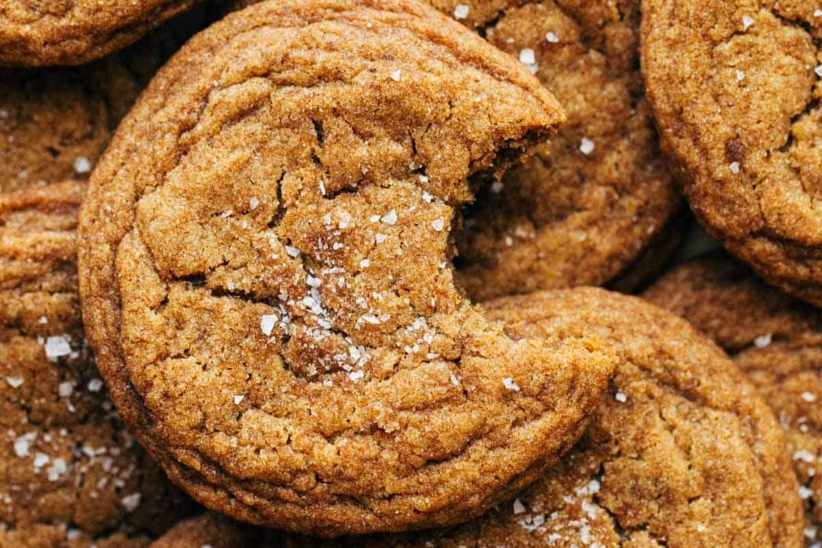 brown-butter-pumpkin-oatmeal-cookies-recipe