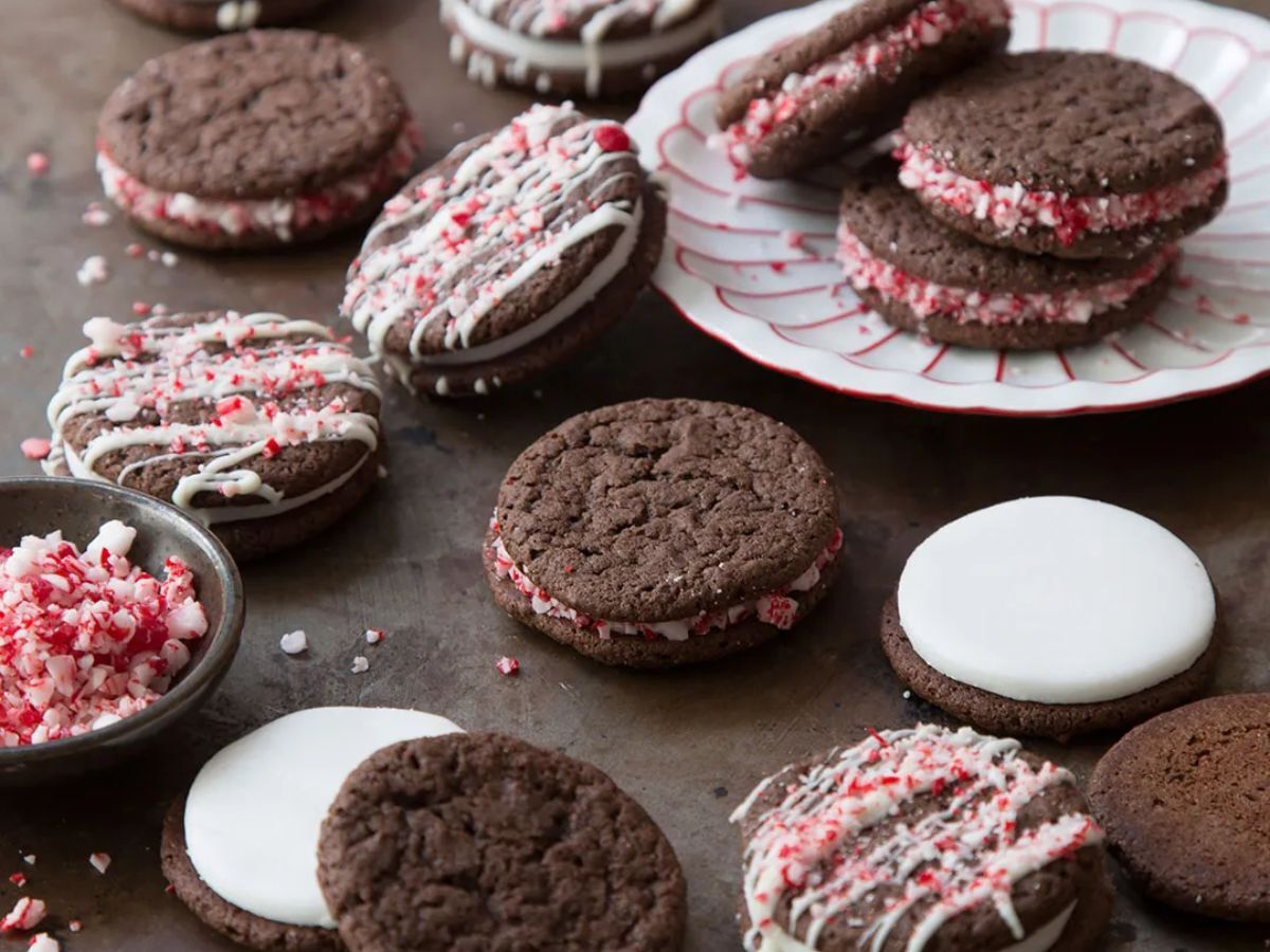 candy-cane-buttercream-chocolate-fudge-cookies-recipe