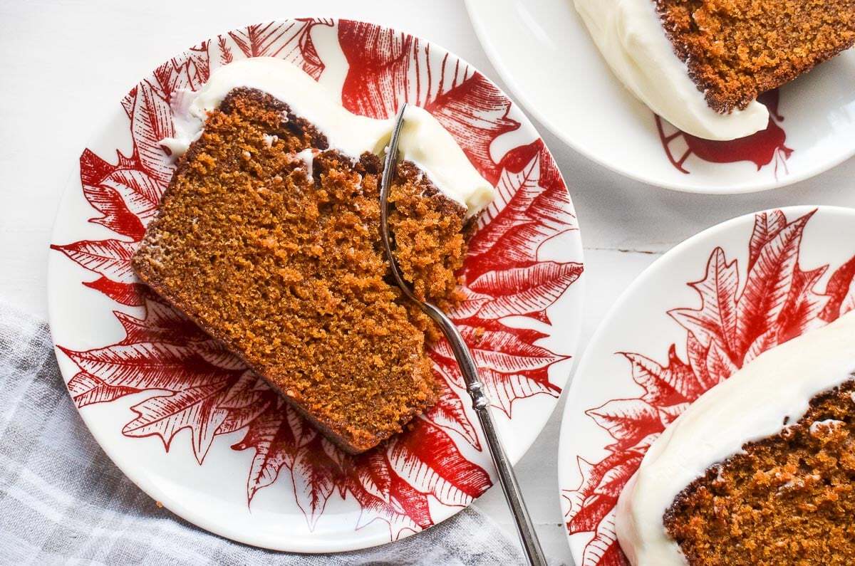 chocolate-gingerbread-bundt-cake-with-cream-cheese-frosting