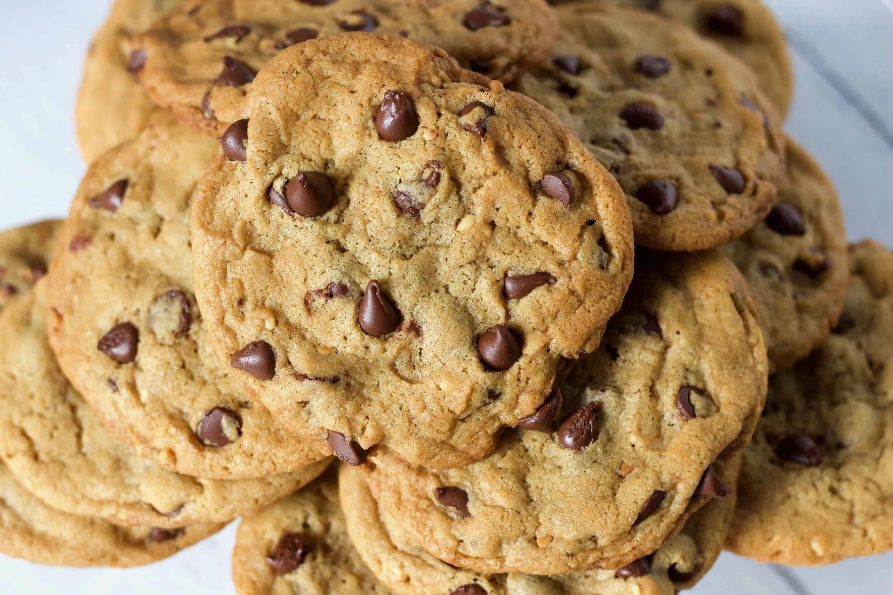 chocolate-peanut-butter-chip-cookies-recipe