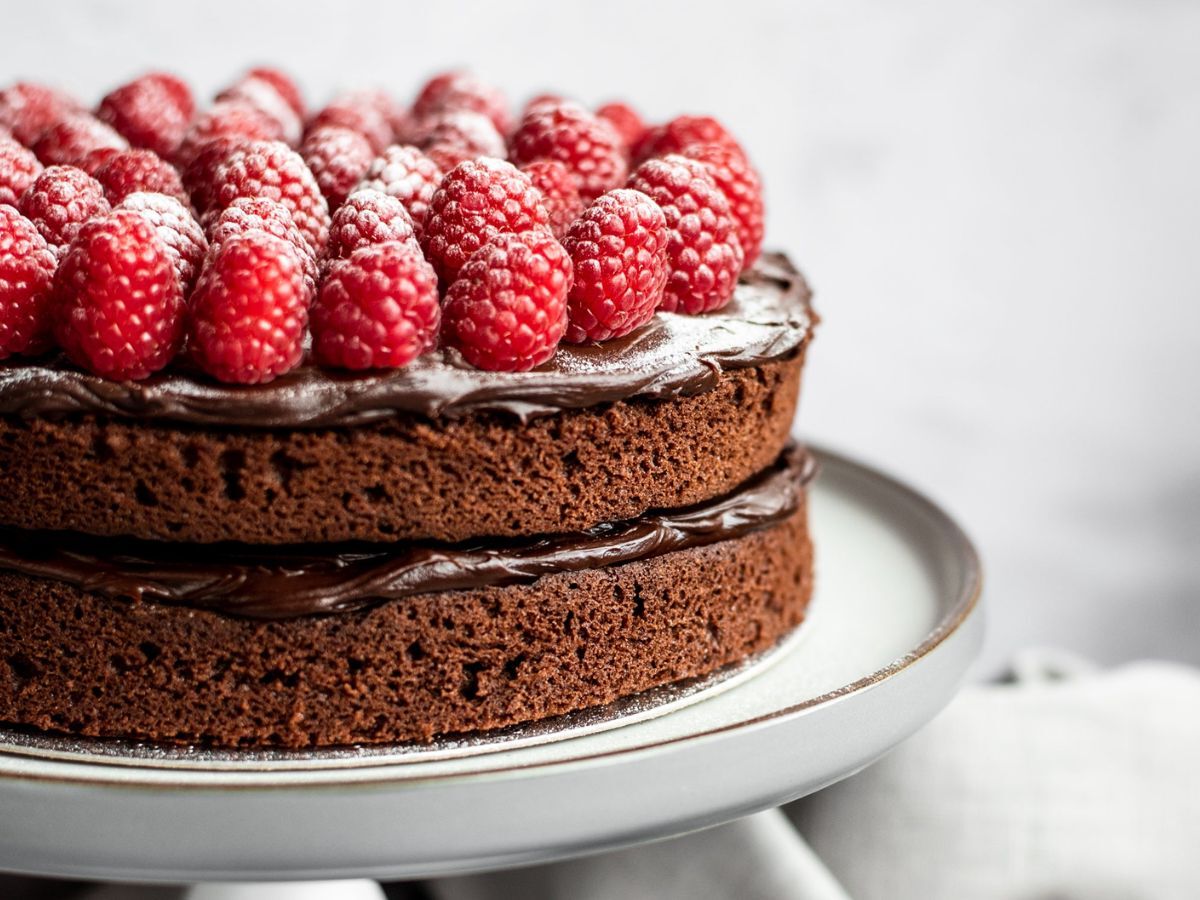 chocolate-raspberry-cake-recipe