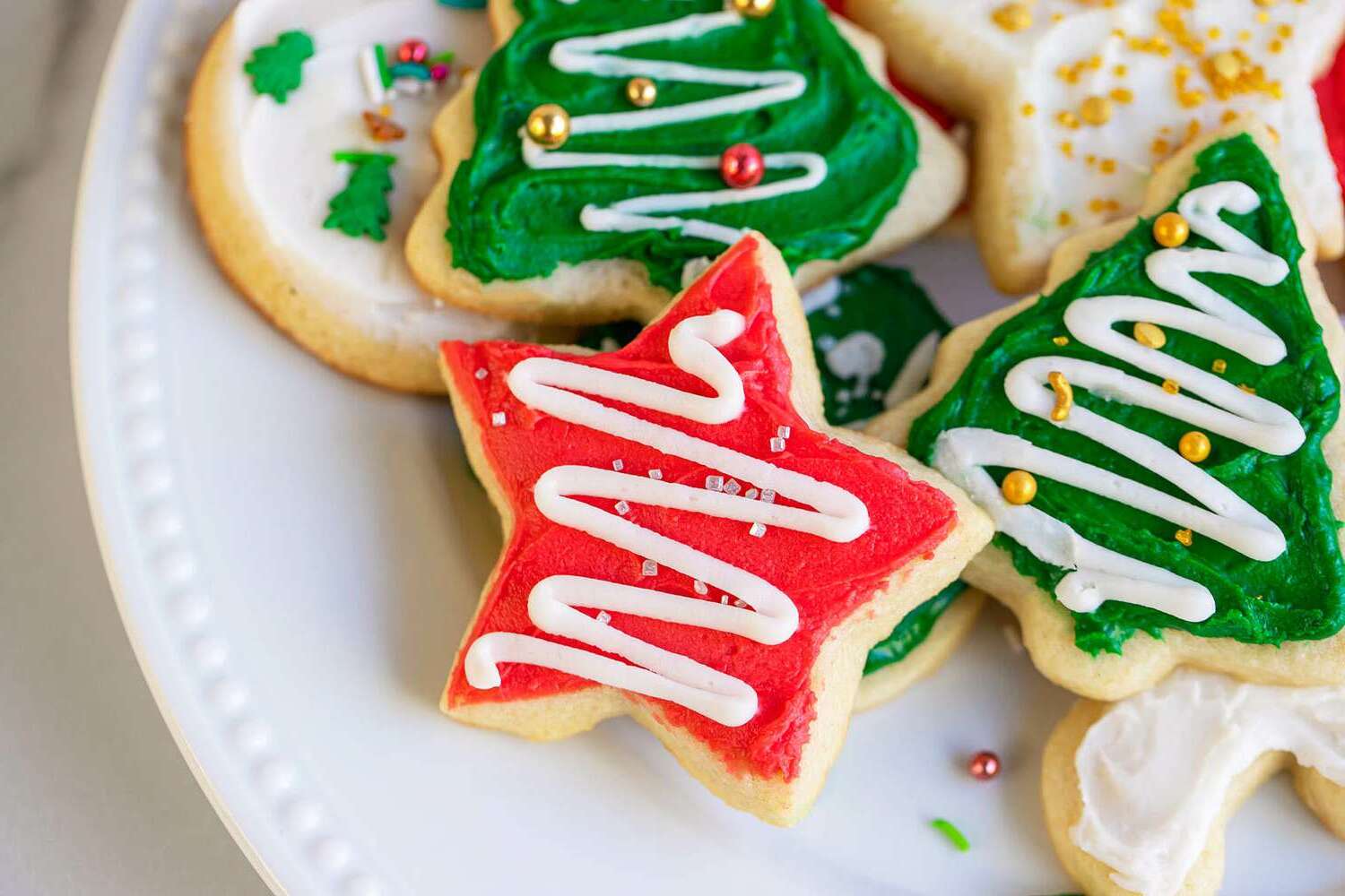 christmas-sugar-cookies-recipe-with-icing