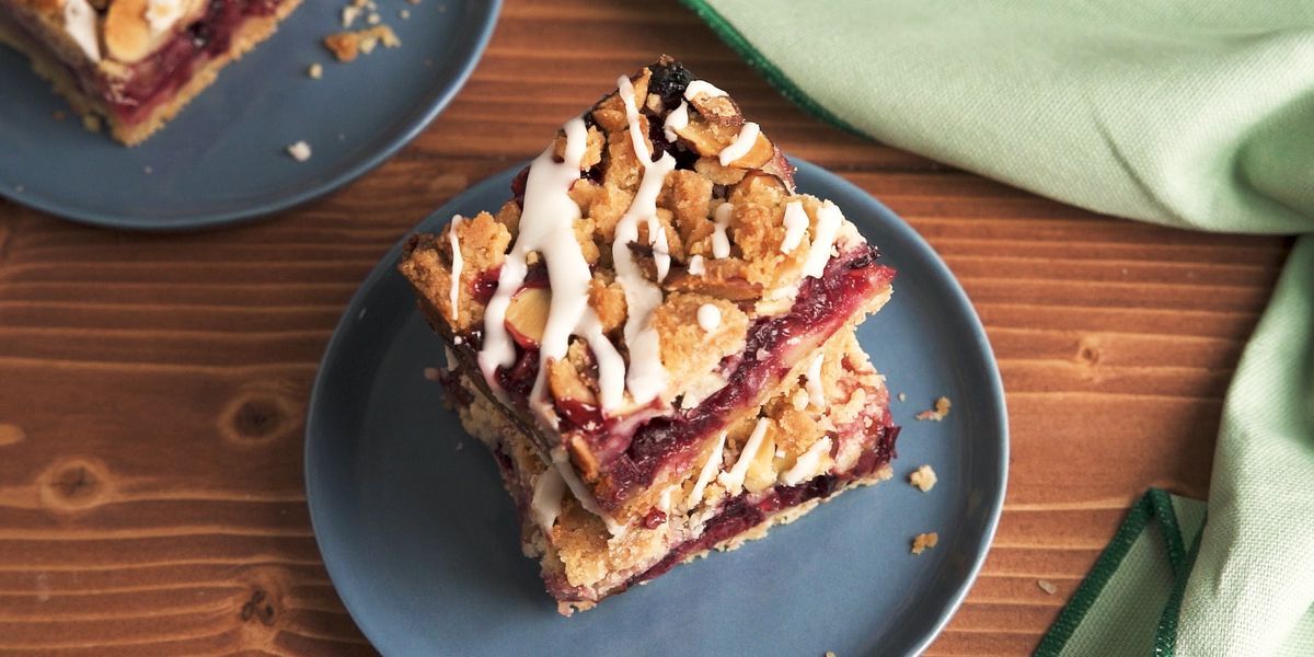 cranberry-crumble-pie-bars-recipe