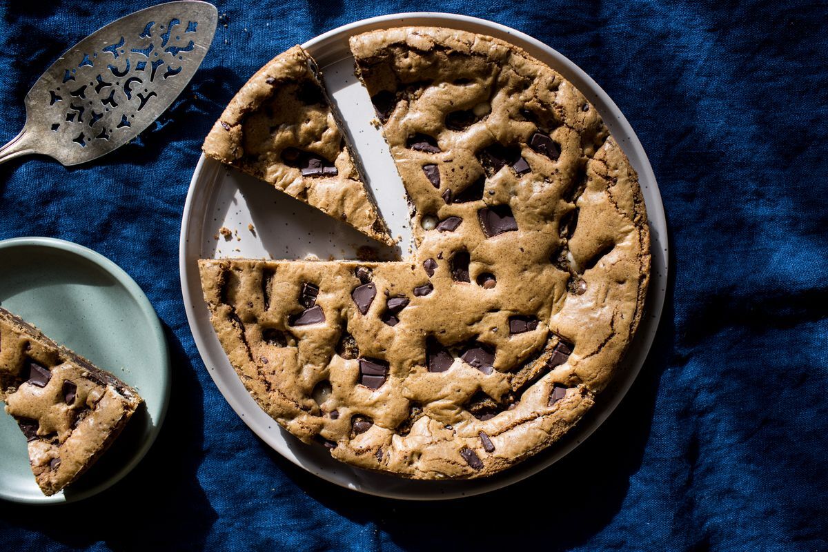 espresso-chocolate-chip-cake-recipe