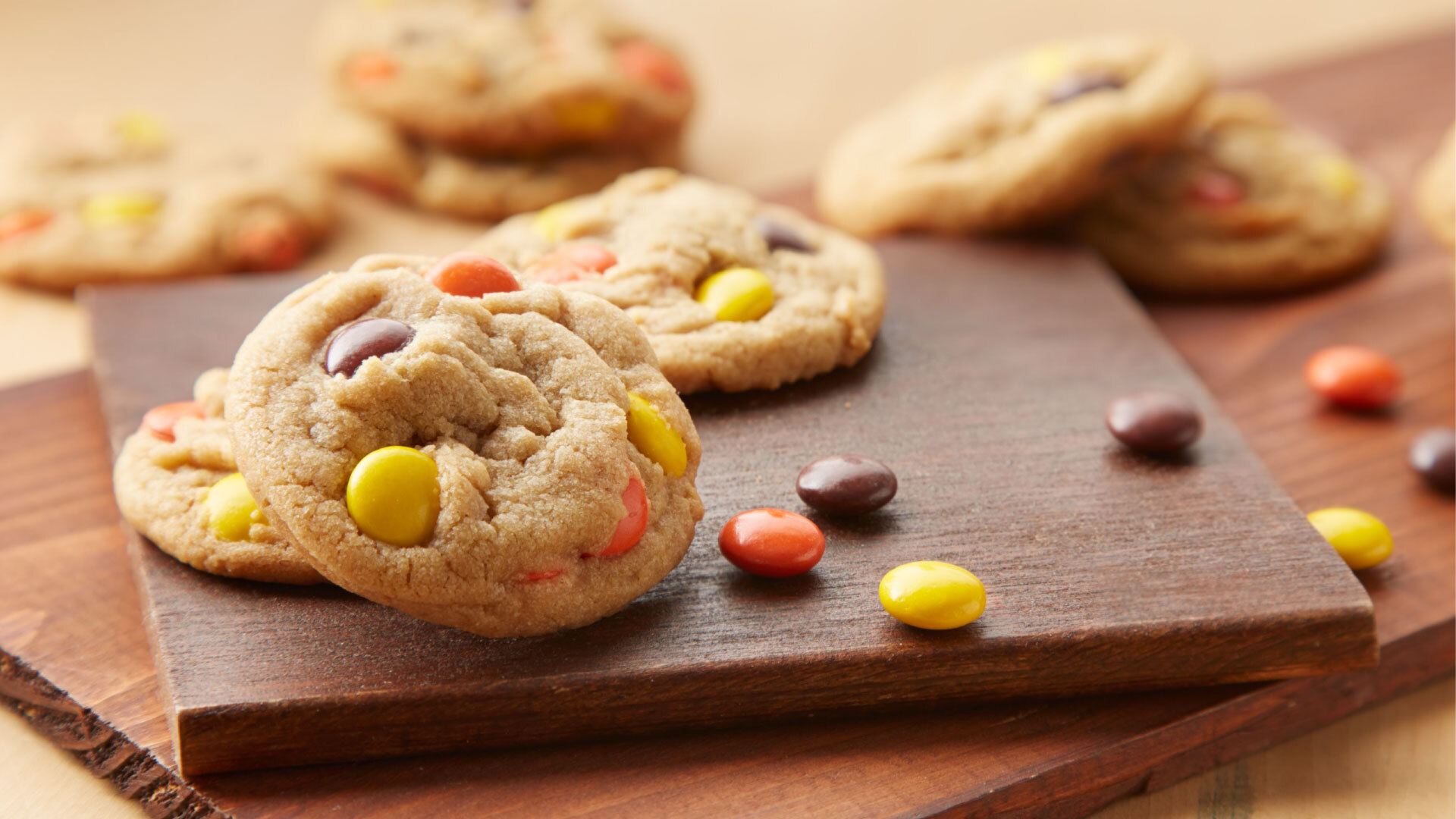 giant-reeses-pieces-peanut-butter-cookie-recipe