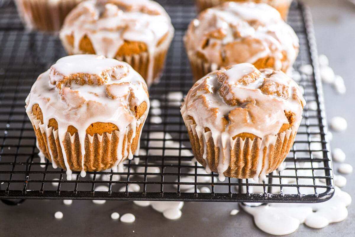 gingerbread-muffins-with-lemon-glaze-recipe