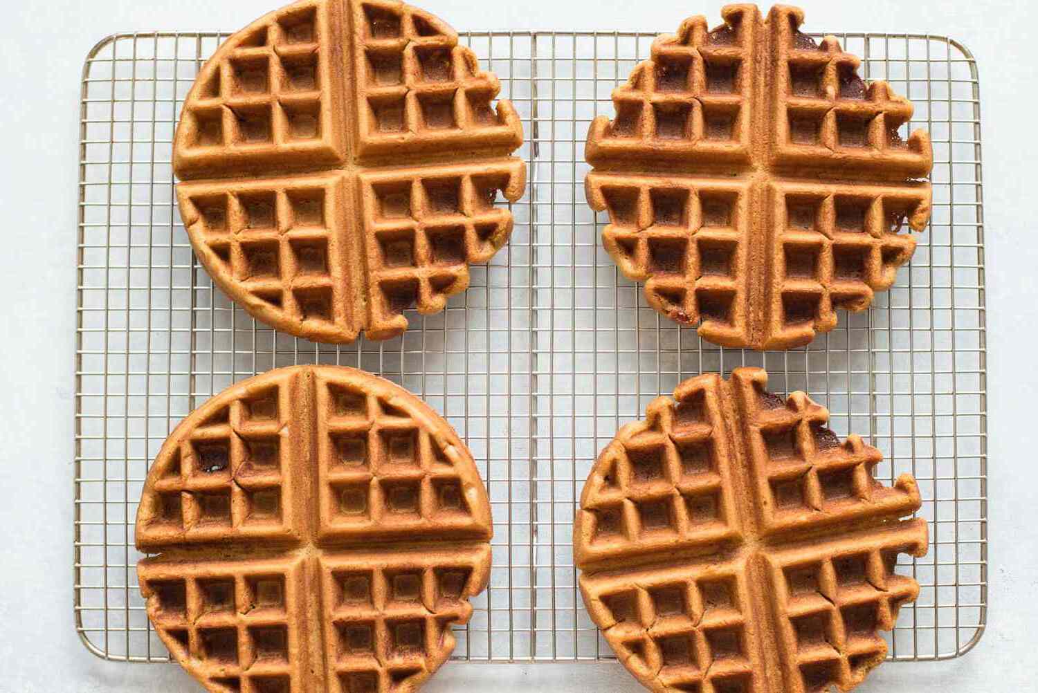 gingerbread-waffles-recipe