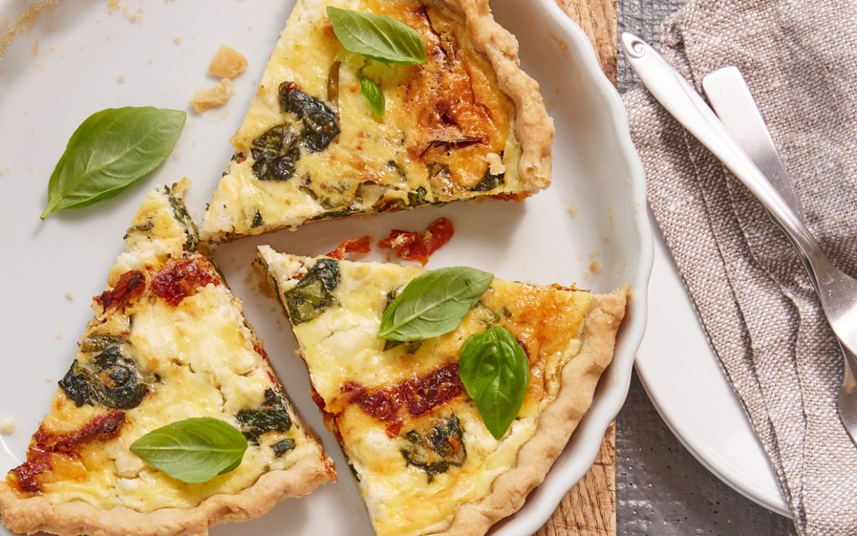 goat-cheese-spinach-and-sun-dried-tomato-quiche-recipe