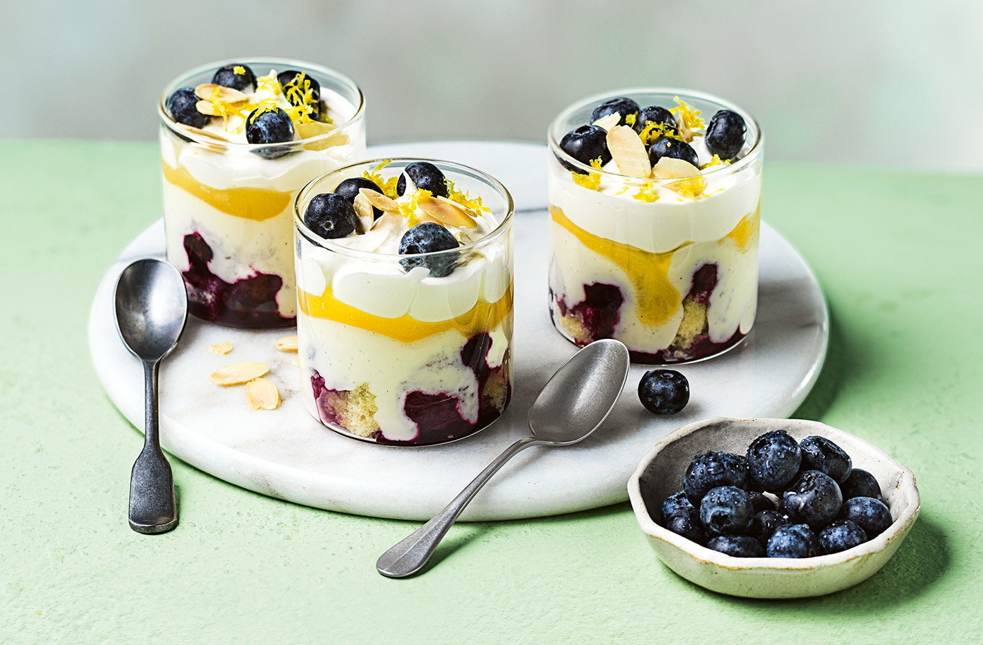 lemon-berry-trifle-recipe