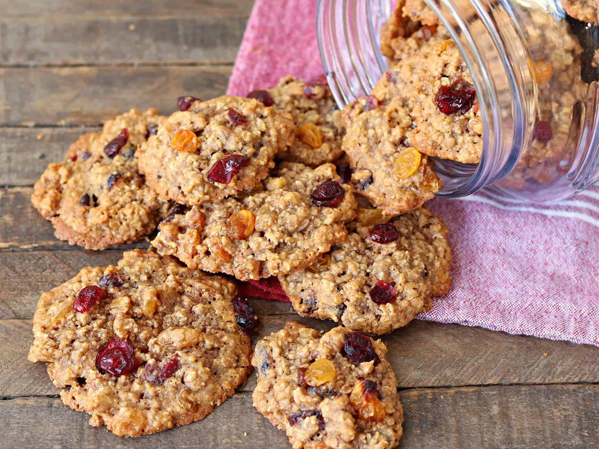 loaded-oatmeal-cookies-recipe