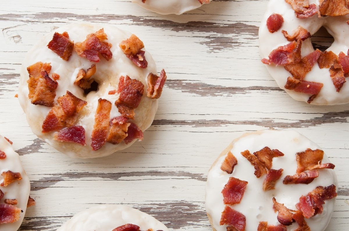 maple-bacon-doughnuts-recipe