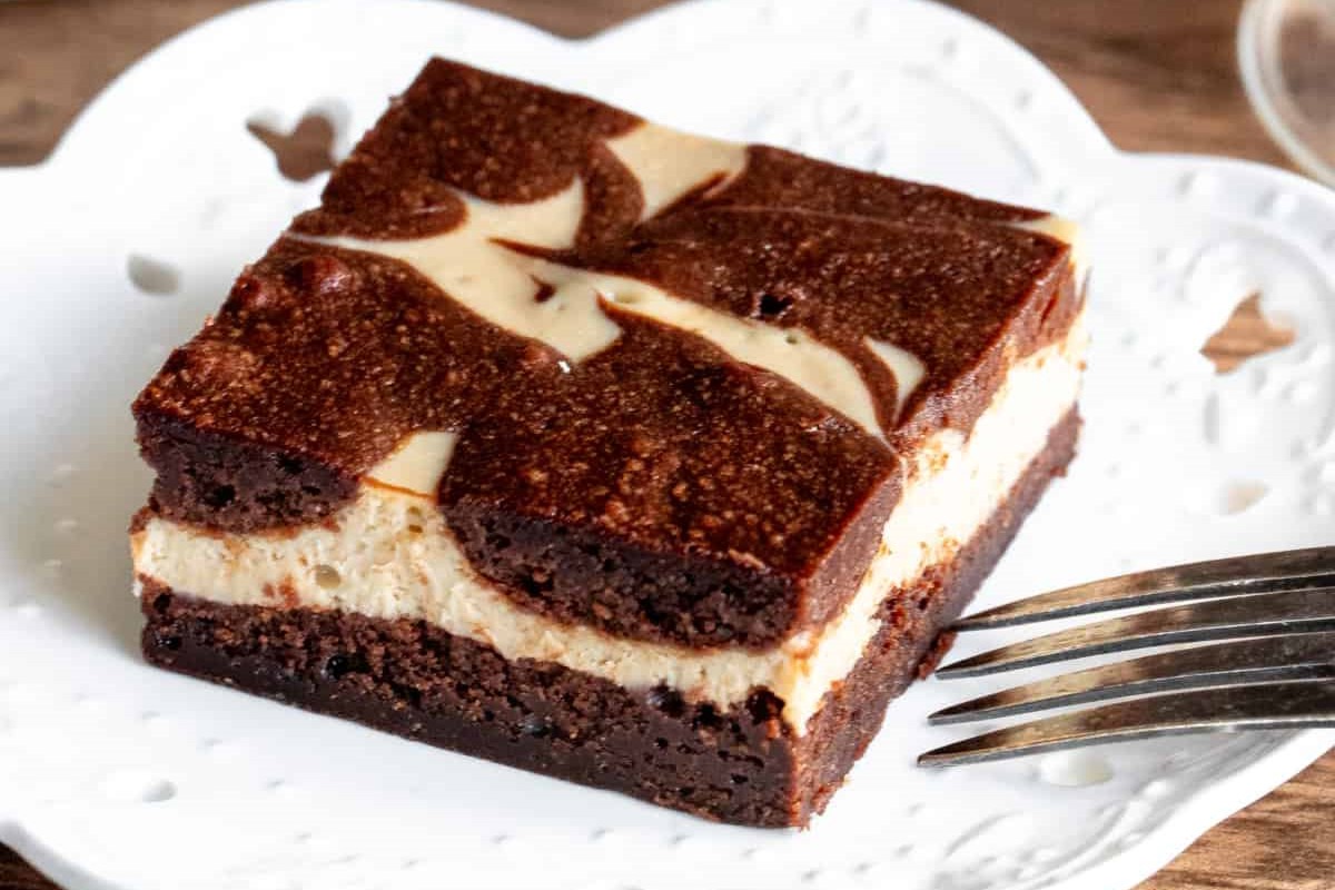 mocha-cheesecake-brownies-recipe