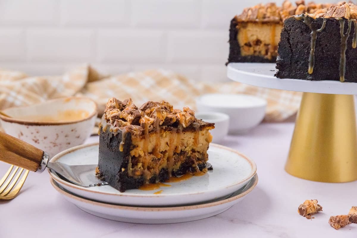 peanut-butter-butterfinger-cheesecake-recipe