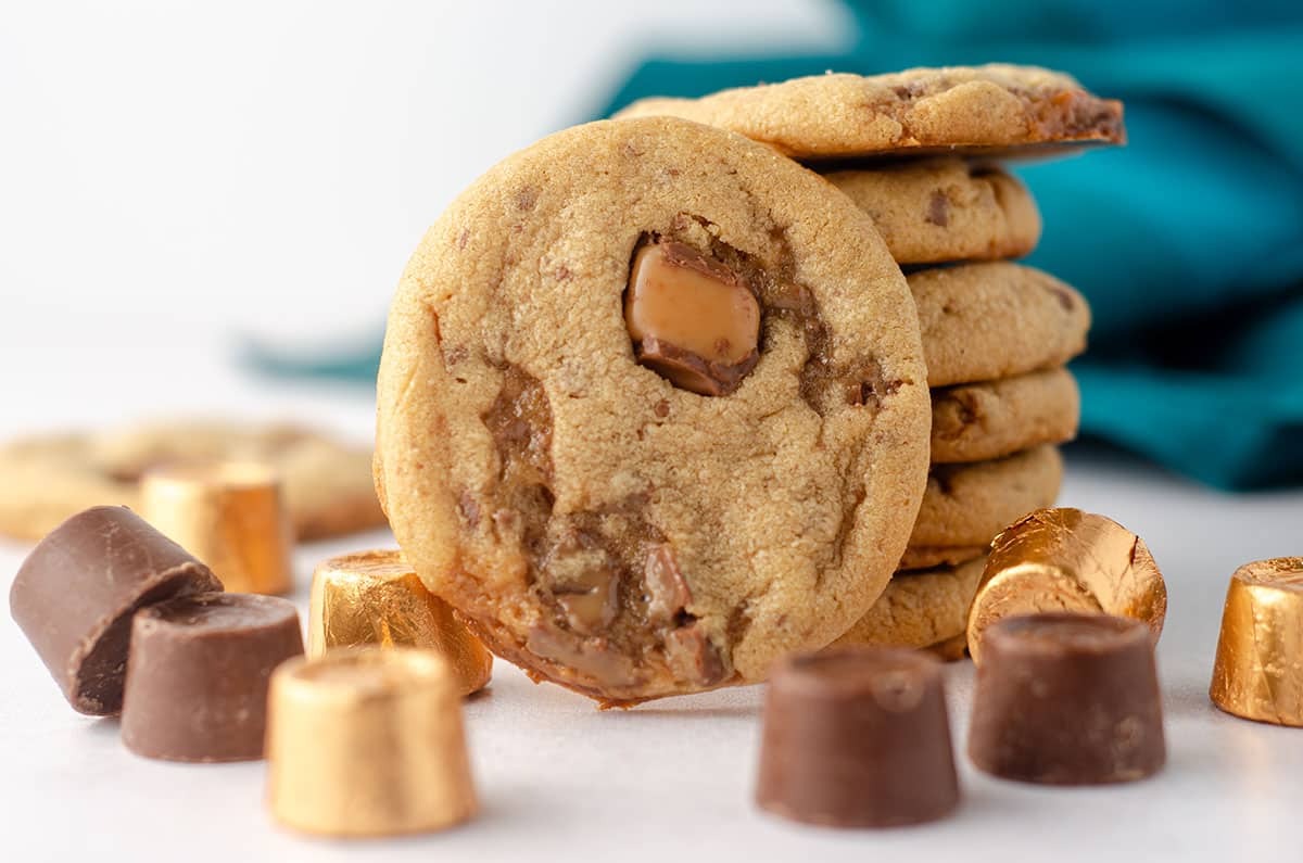 peanut-butter-rolo-cookies-recipe