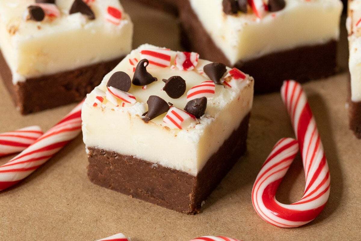 peppermint-bark-fudge-recipe