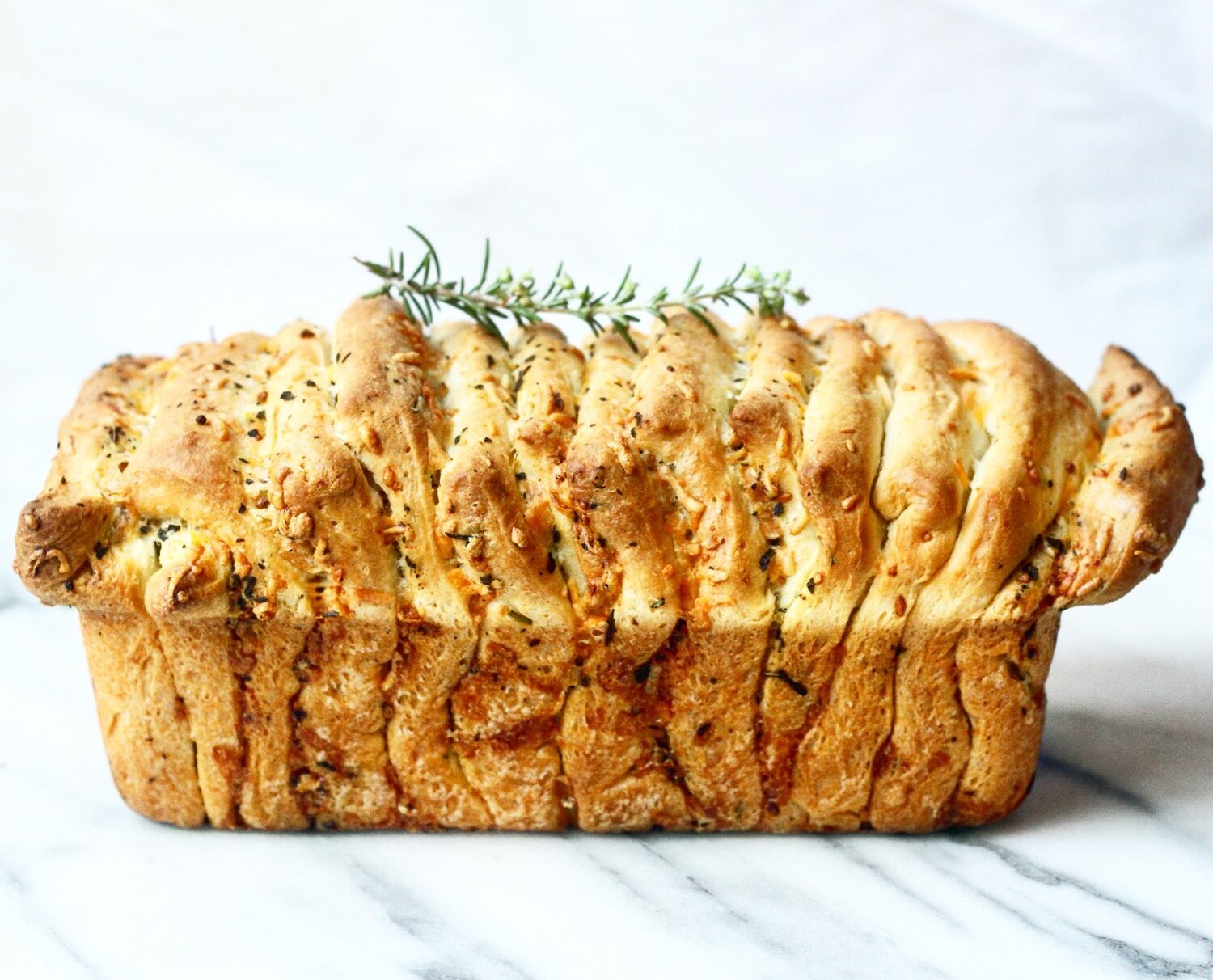 pesto-pull-apart-bread-recipe