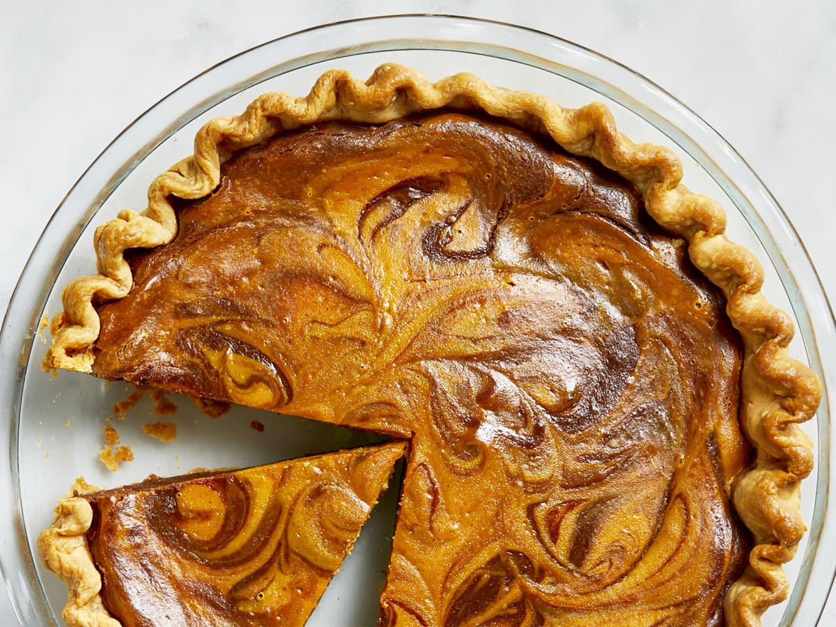 pumpkin-pie-with-nutella-swirl-recipe