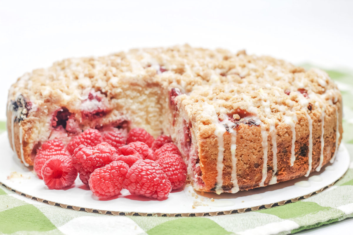 raspberry-almond-crumb-cake-recipe