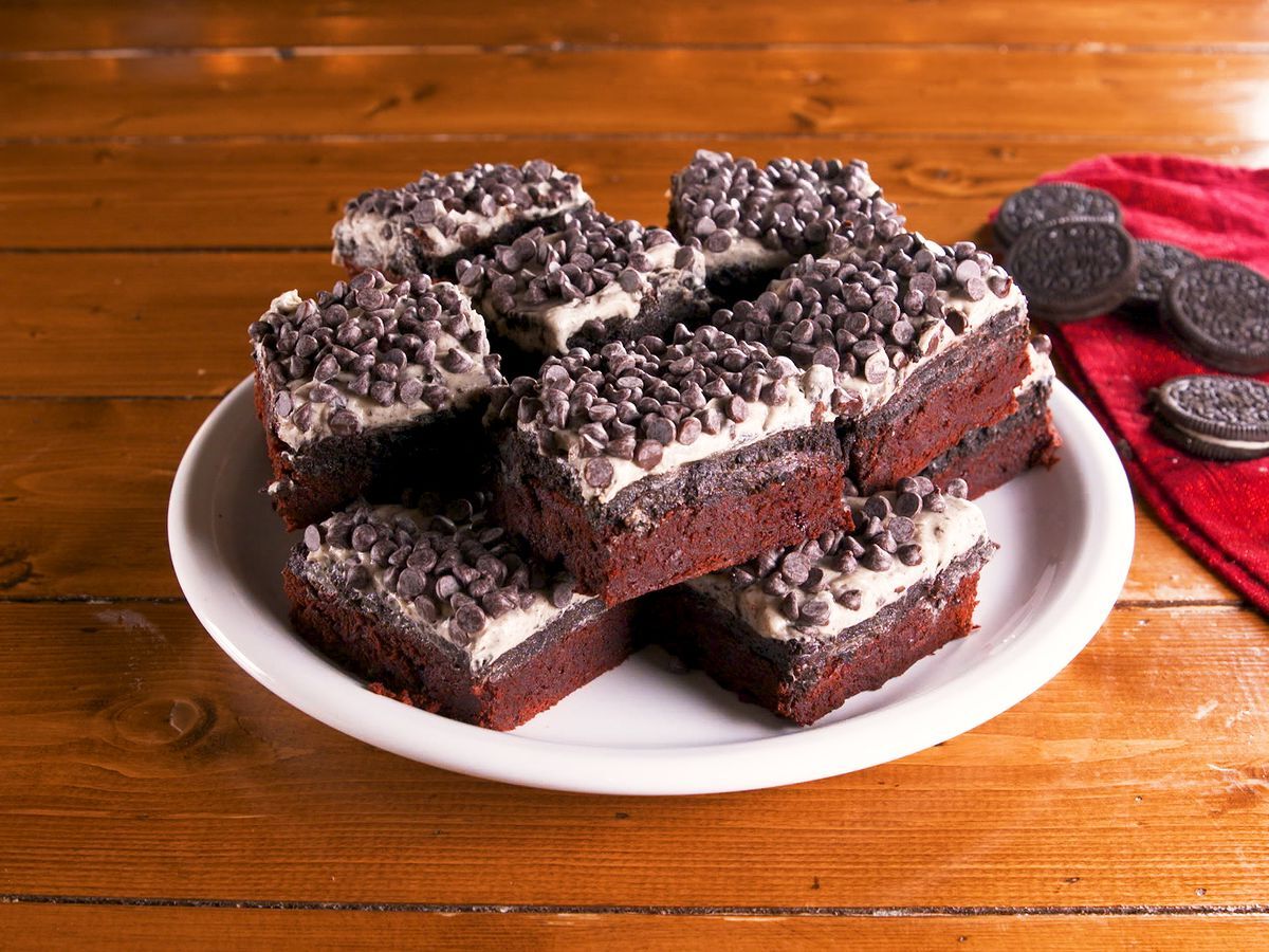 red-velvet-oreo-brownies-recipe