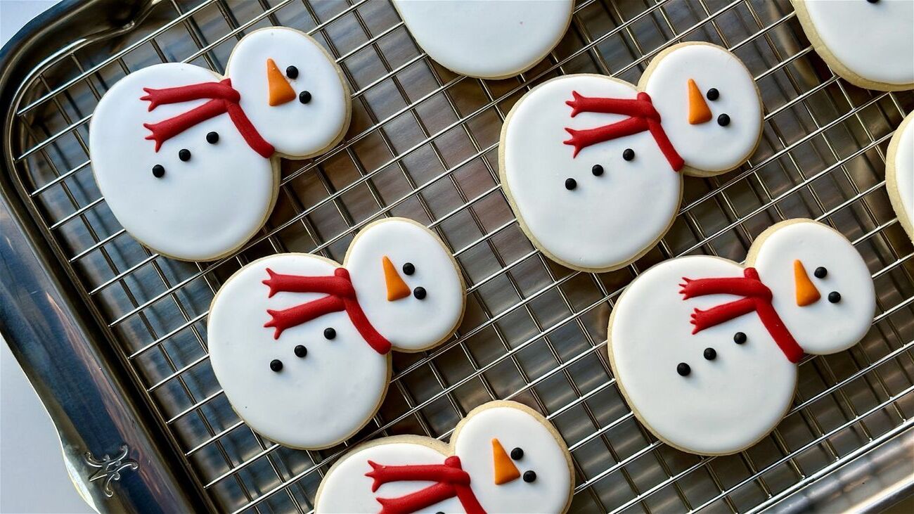 snowman-sugar-cookies-recipe