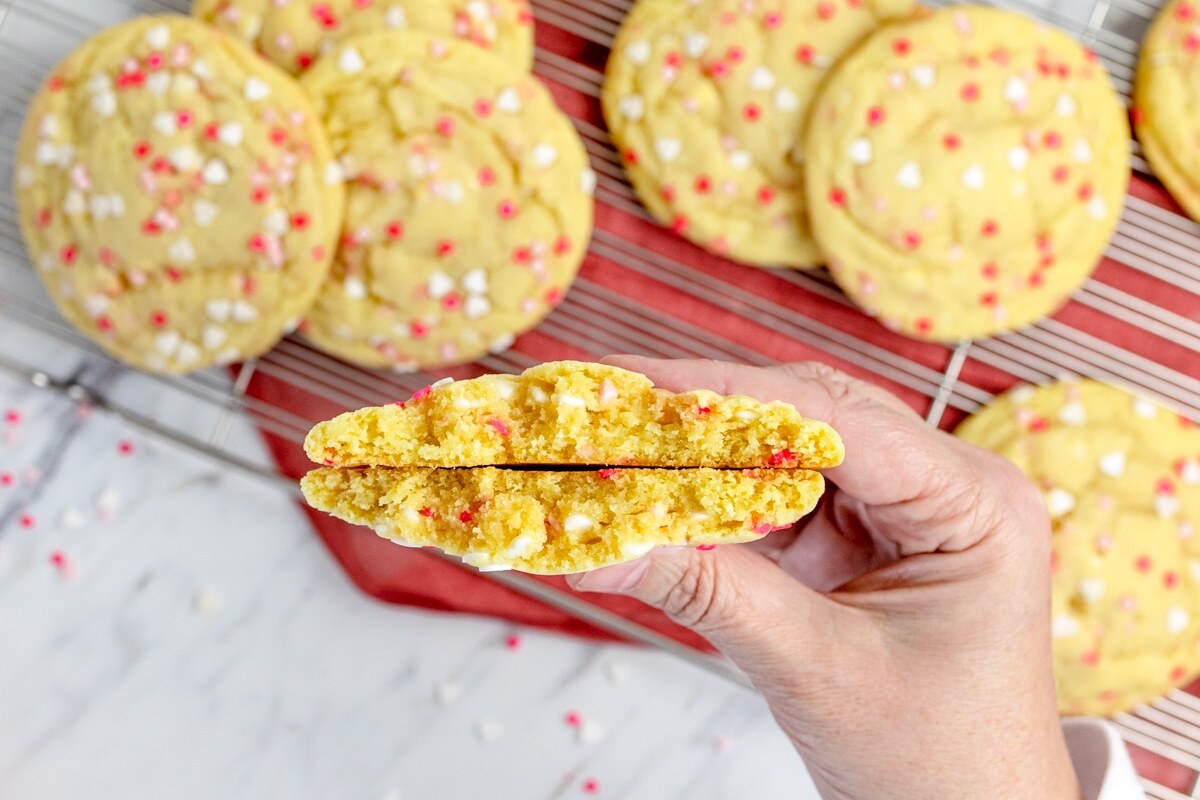 soft-baked-sprinkle-sugar-cookies-recipe