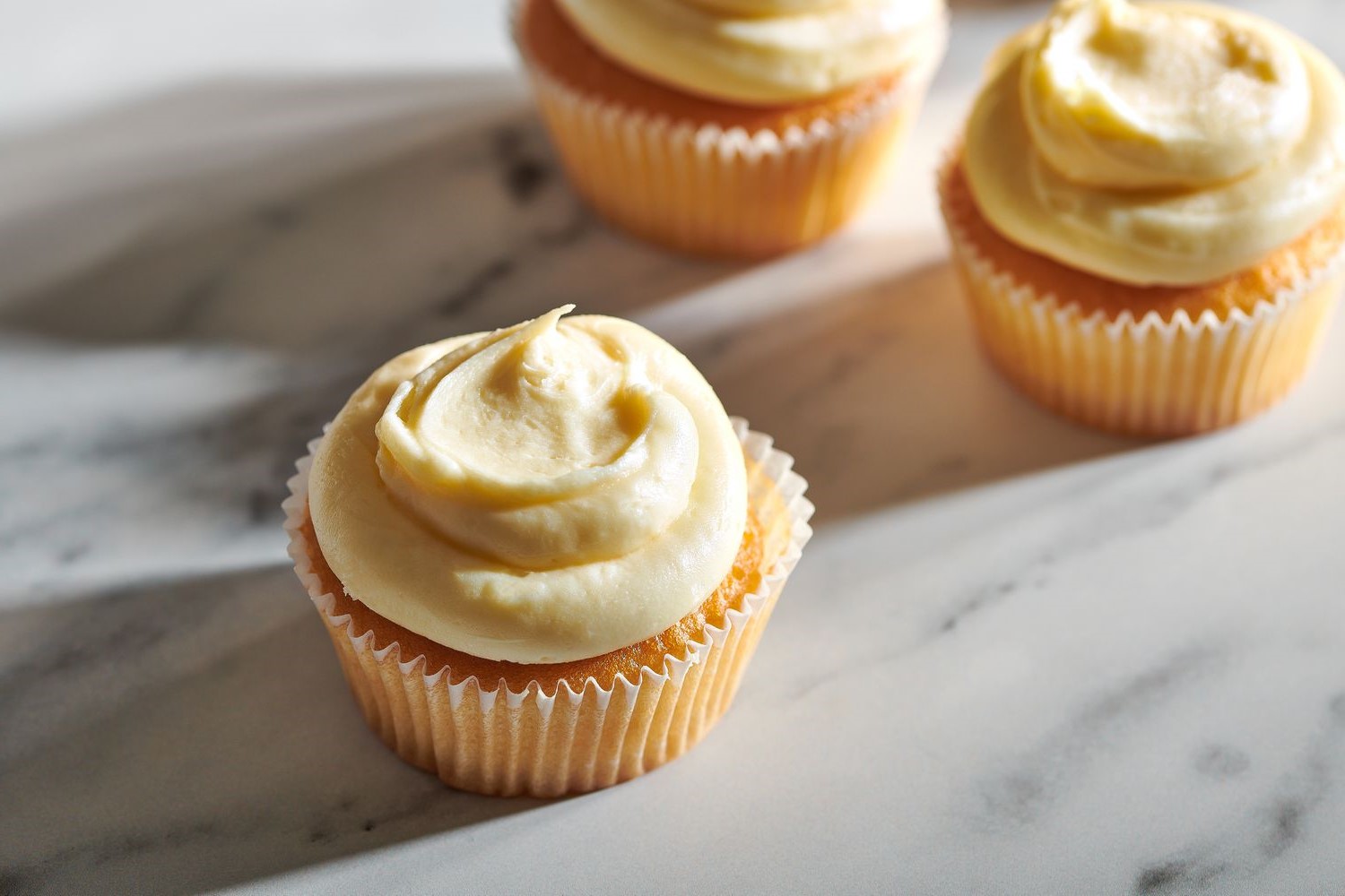 white-chocolate-buttercream-frosting-recipe