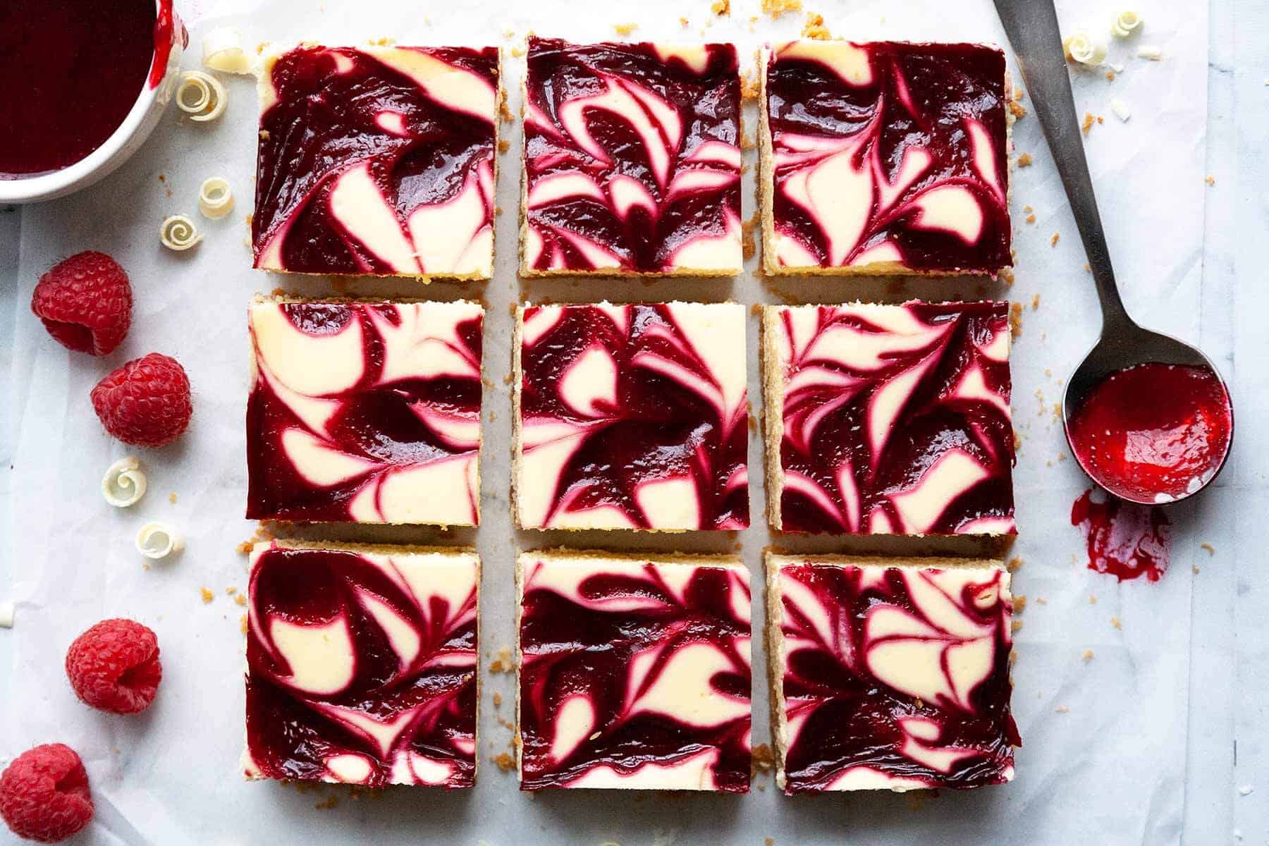 white-chocolate-raspberry-cheesecake-bars-recipe