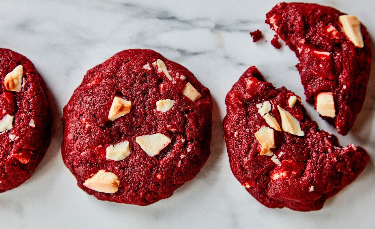 white-chocolate-red-velvet-cookies-recipe