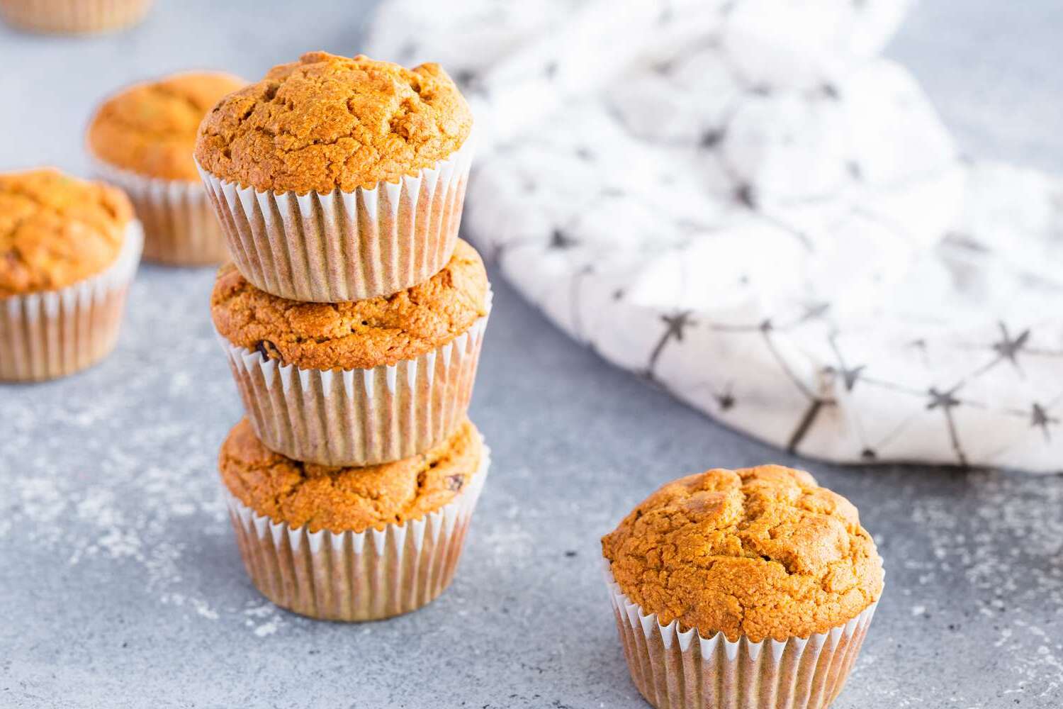 whole-wheat-mini-pumpkin-muffins-recipe