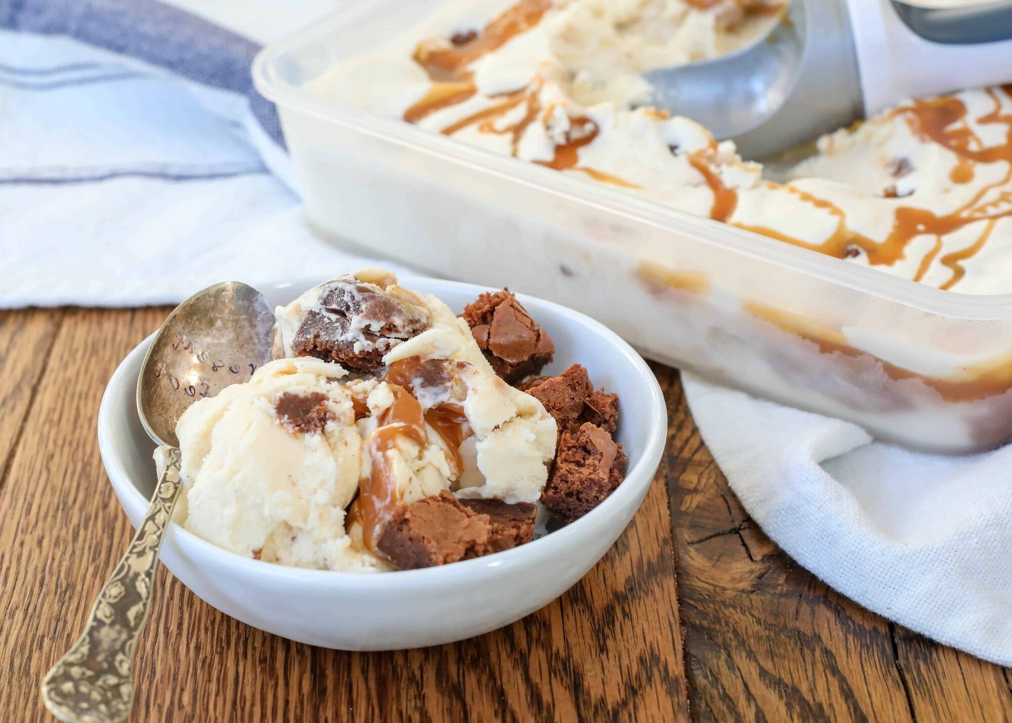 caramel-brownie-sundae-recipe