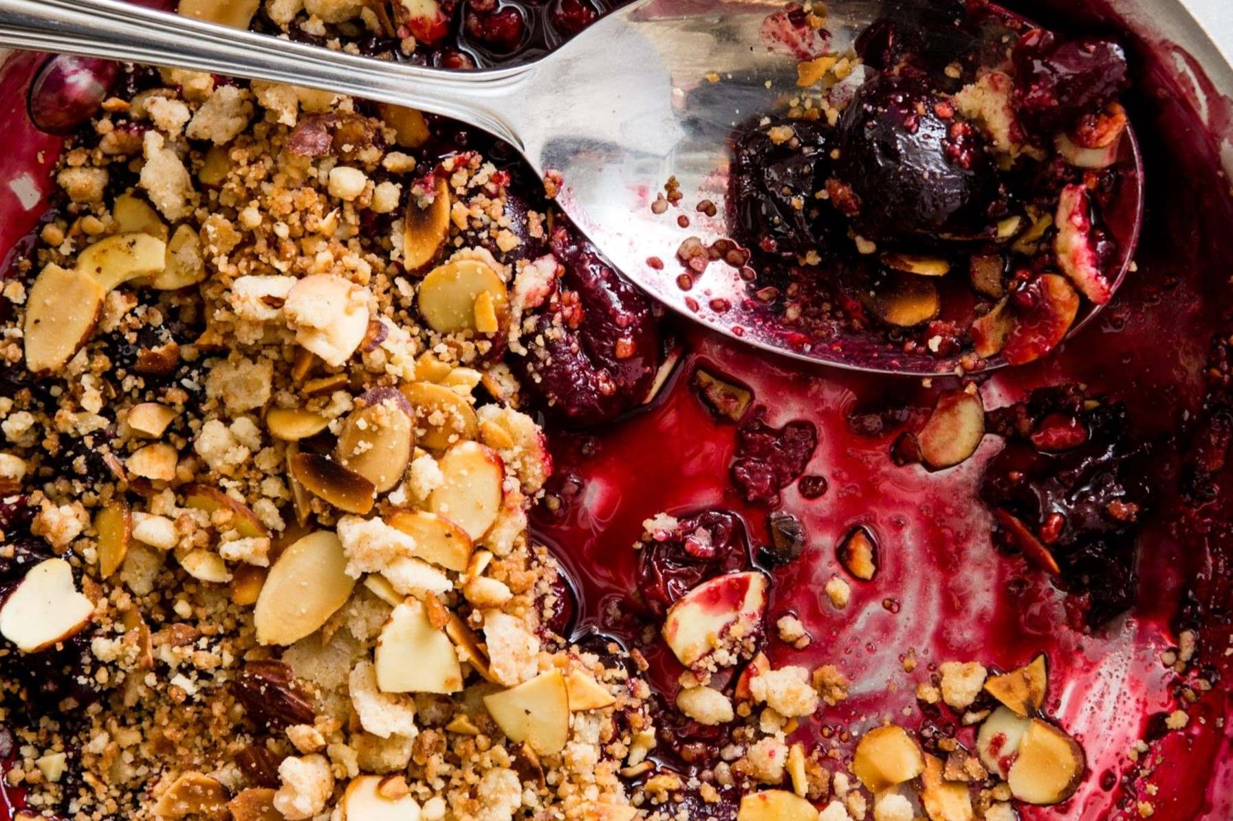 cherry-almond-crisp-recipe