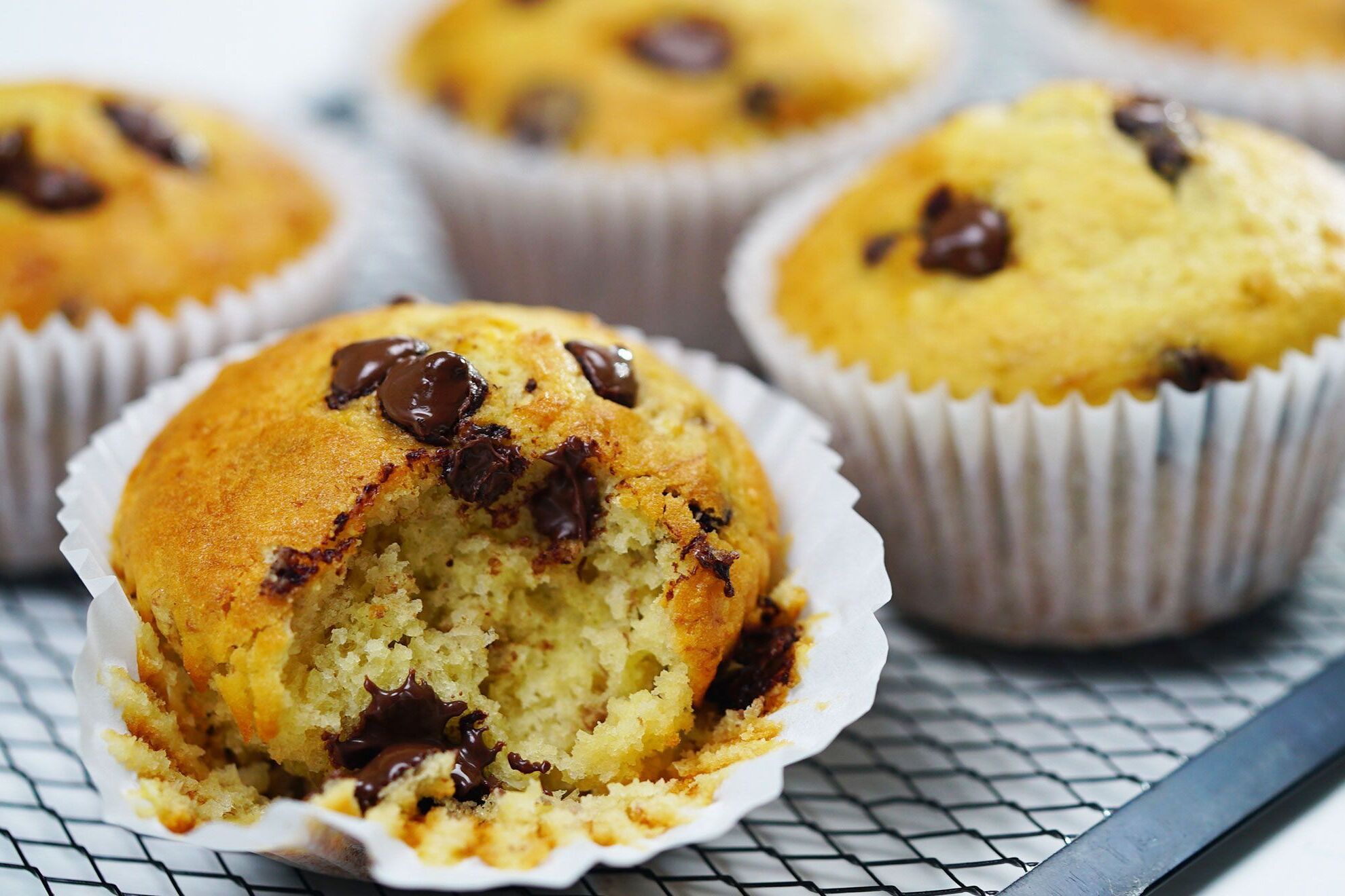 chocolate-chip-banana-muffins-recipe