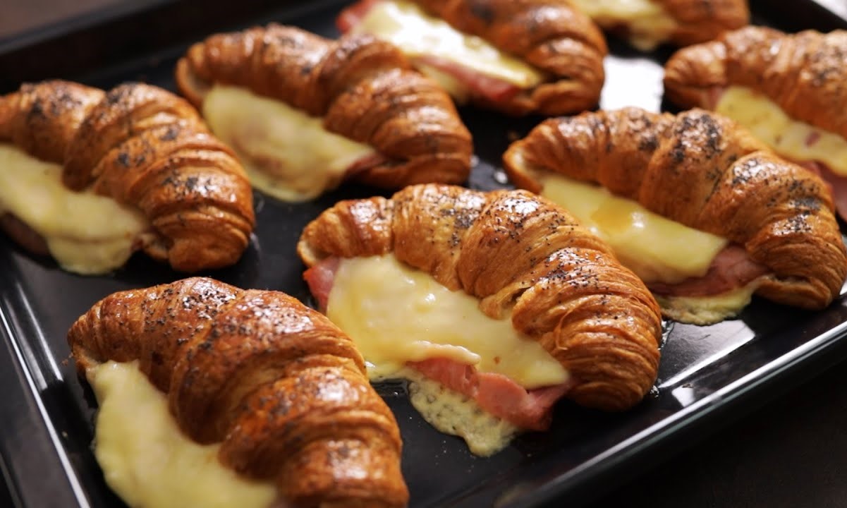 ham-and-cheese-croissants-recipe