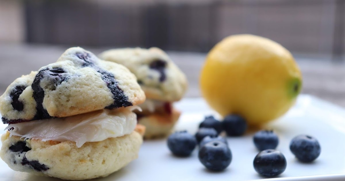 lemon-blueberry-whoopie-pies-recipe