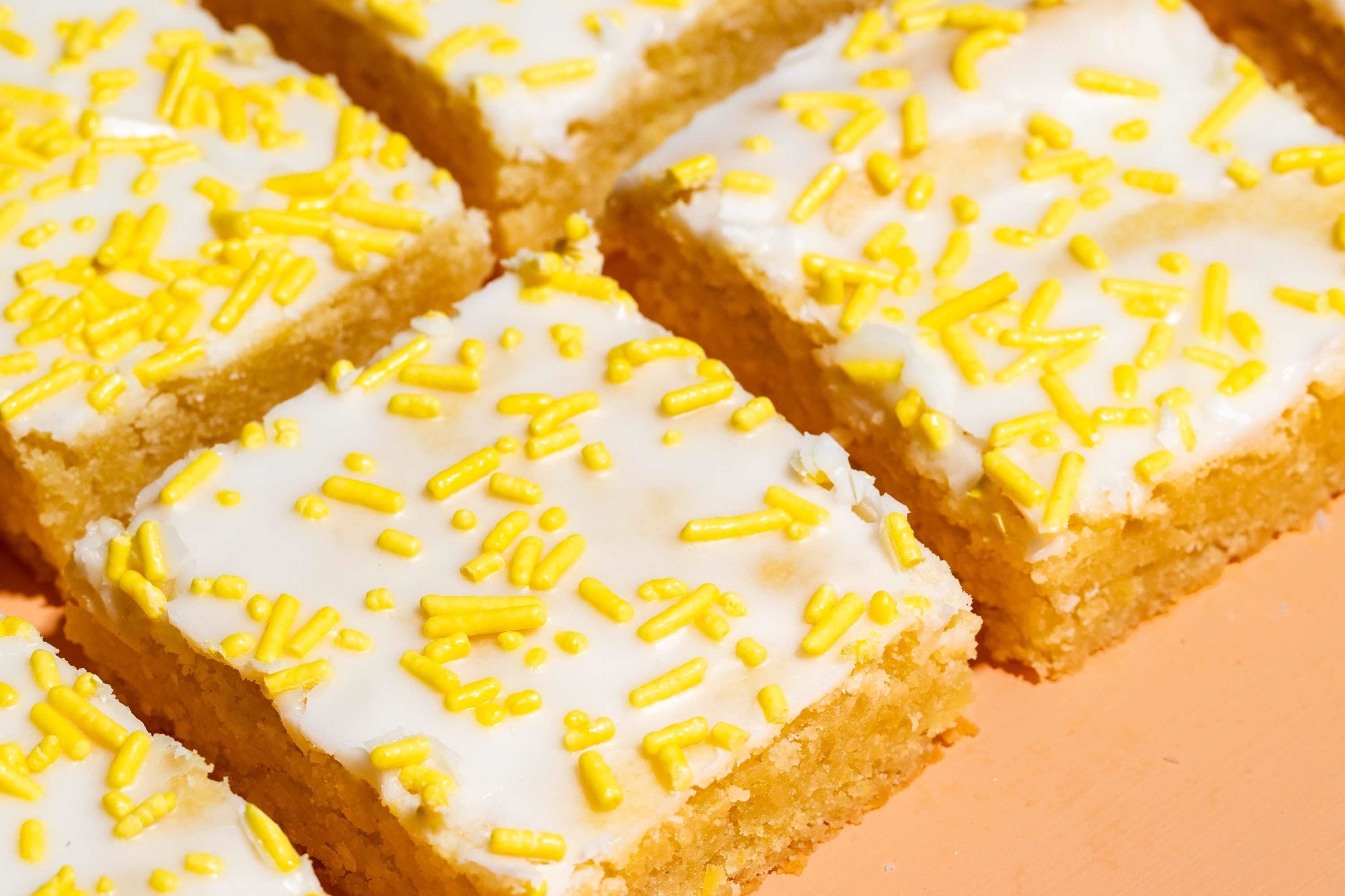 lemon-cookie-bars-recipe