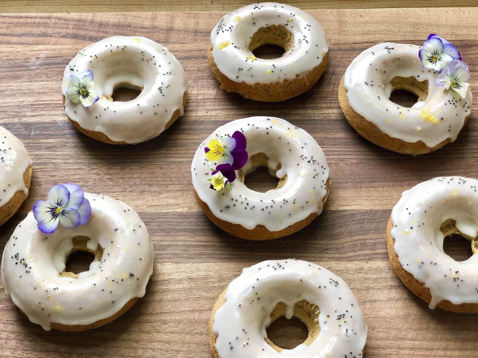 lemon-poppy-seed-donuts-recipe