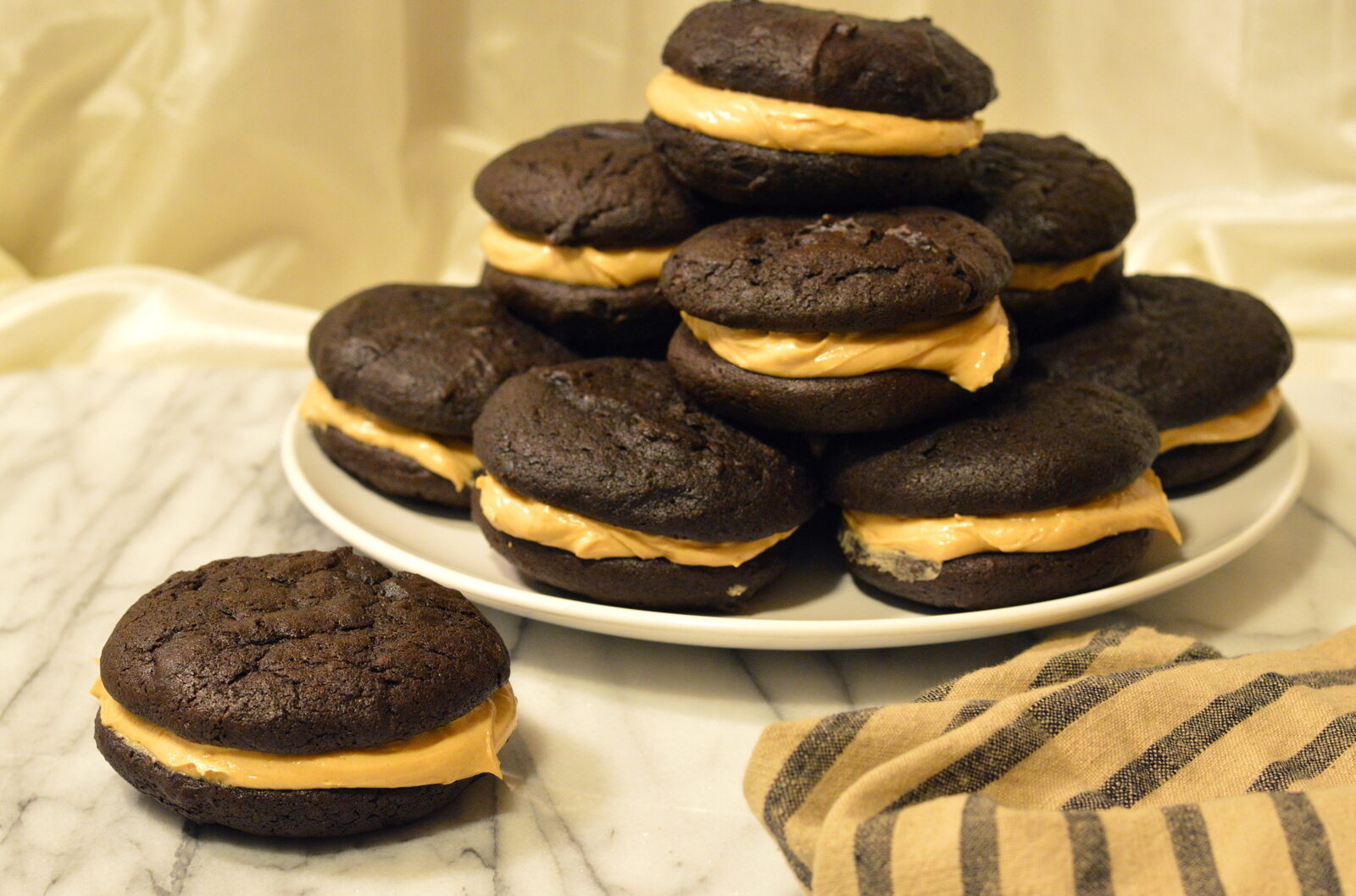 peanut-butter-whoopie-pies-recipe