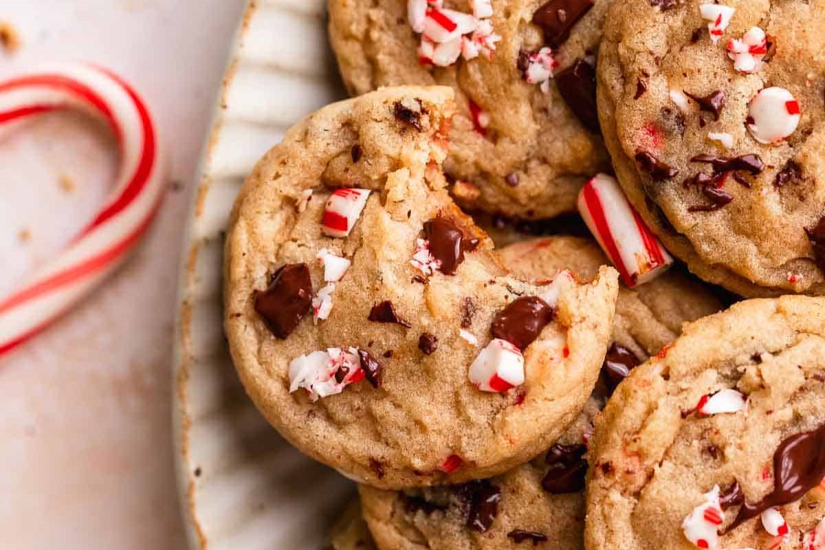 peppermint-chocolate-chip-cookies-recipe