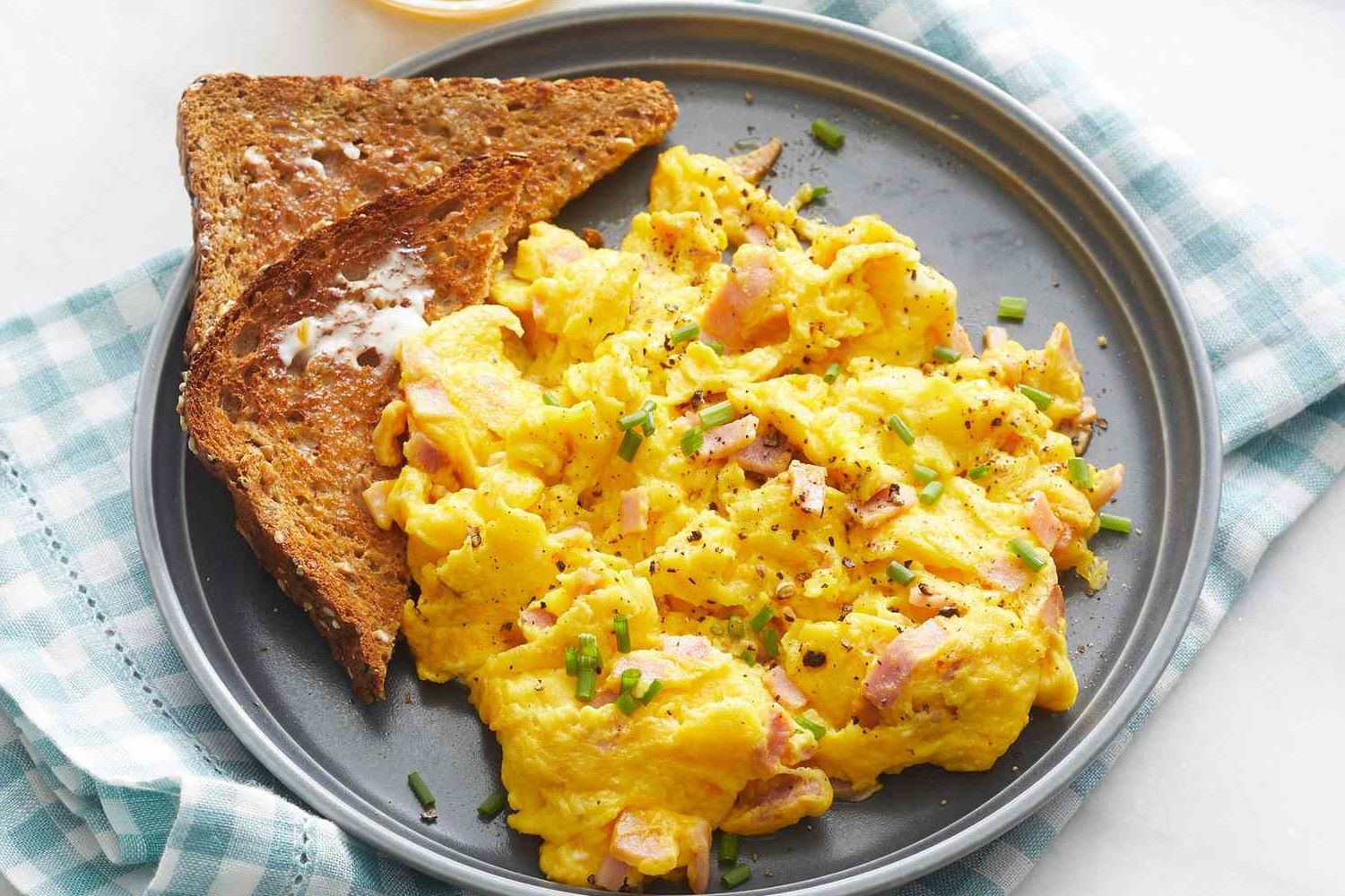 scrambled-eggs-recipe