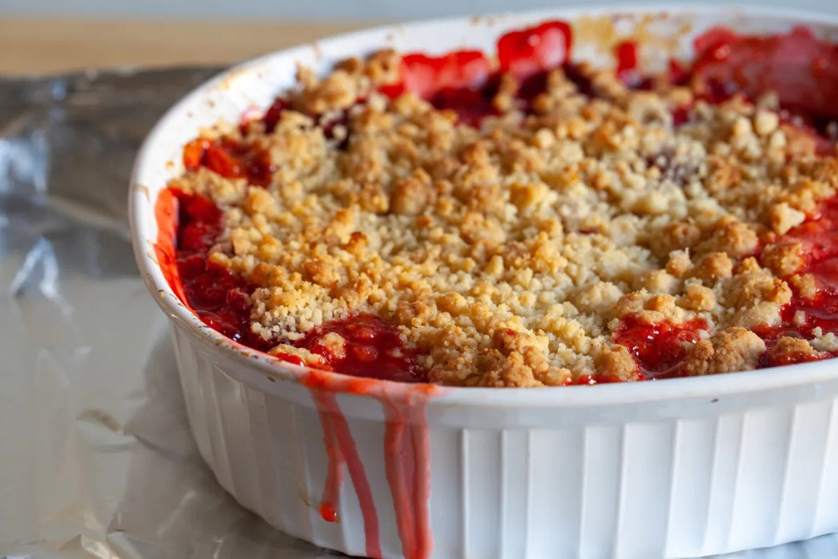 strawberry-rhubarb-crumble-recipe