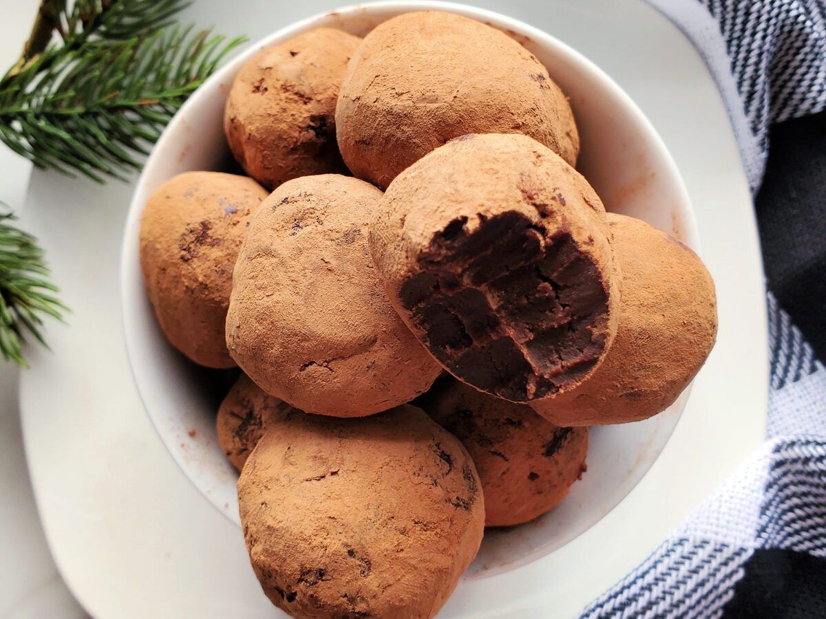 amaretto-balls-recipe