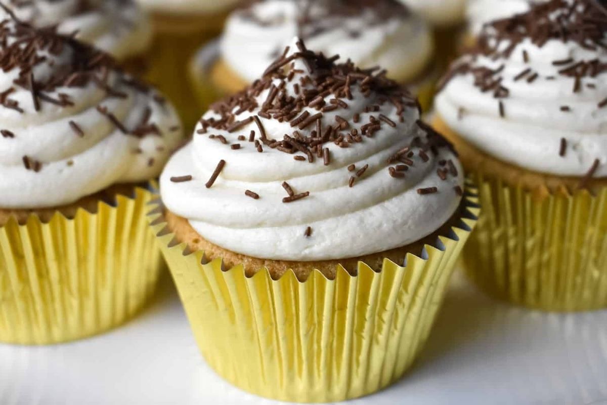 baileys-irish-cream-cupcakes-recipe