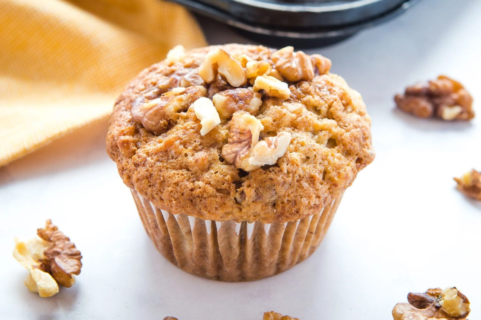 banana-nut-cupcakes-recipe