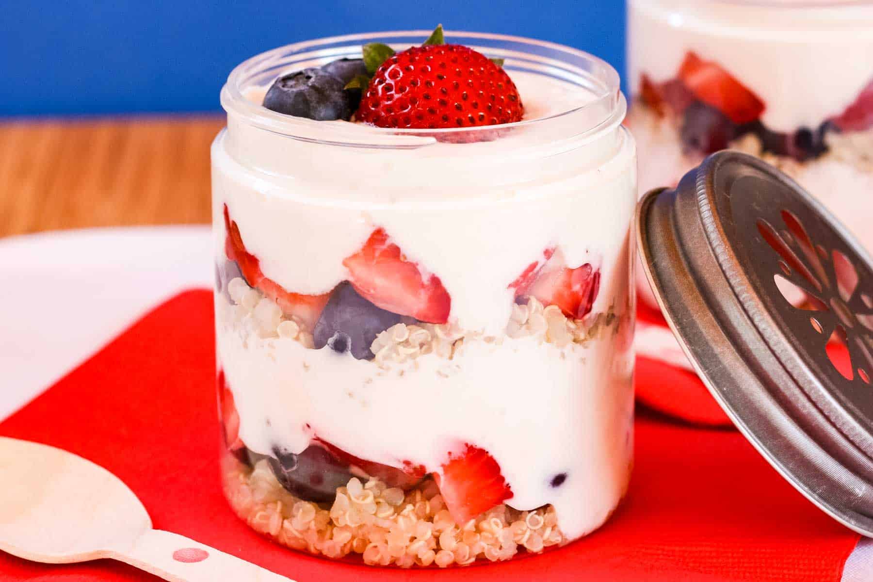 berry-quinoa-parfait-recipe