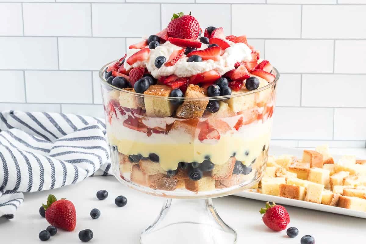 berry-trifle-recipe