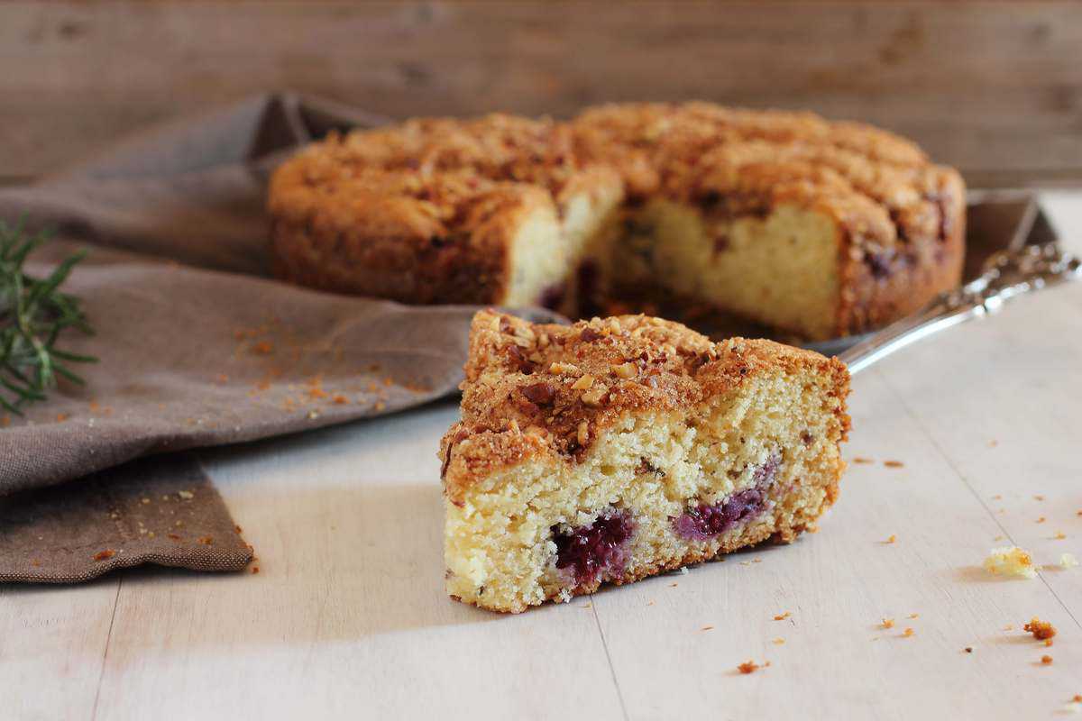 blackberry-almond-coffee-cake-recipe